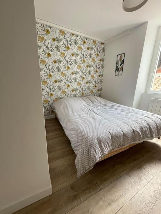 Appartement1 Neuf Climatisee Blaye Exterior foto